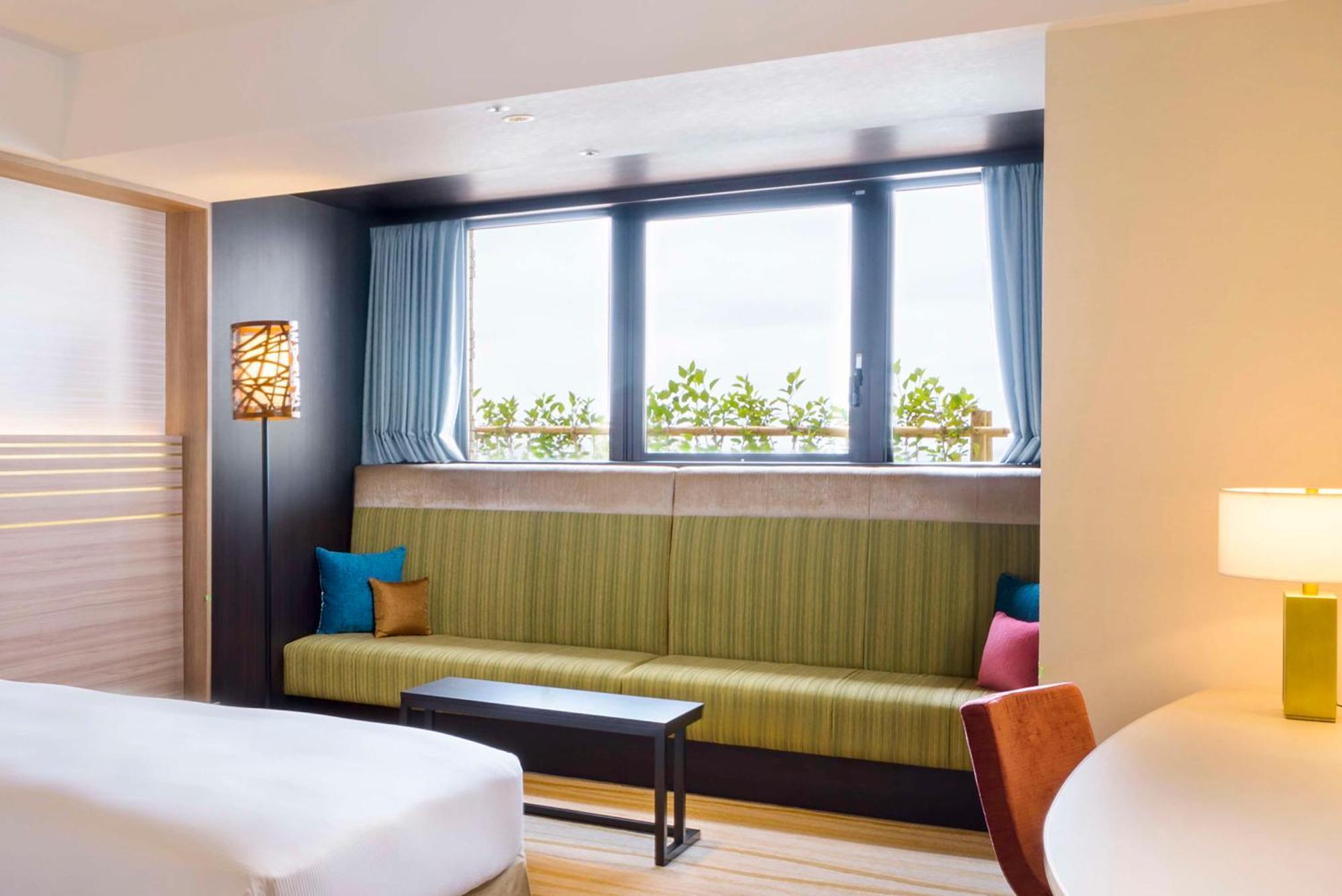 Doubletree By Hilton Okinawa Chatan Resort Buitenkant foto